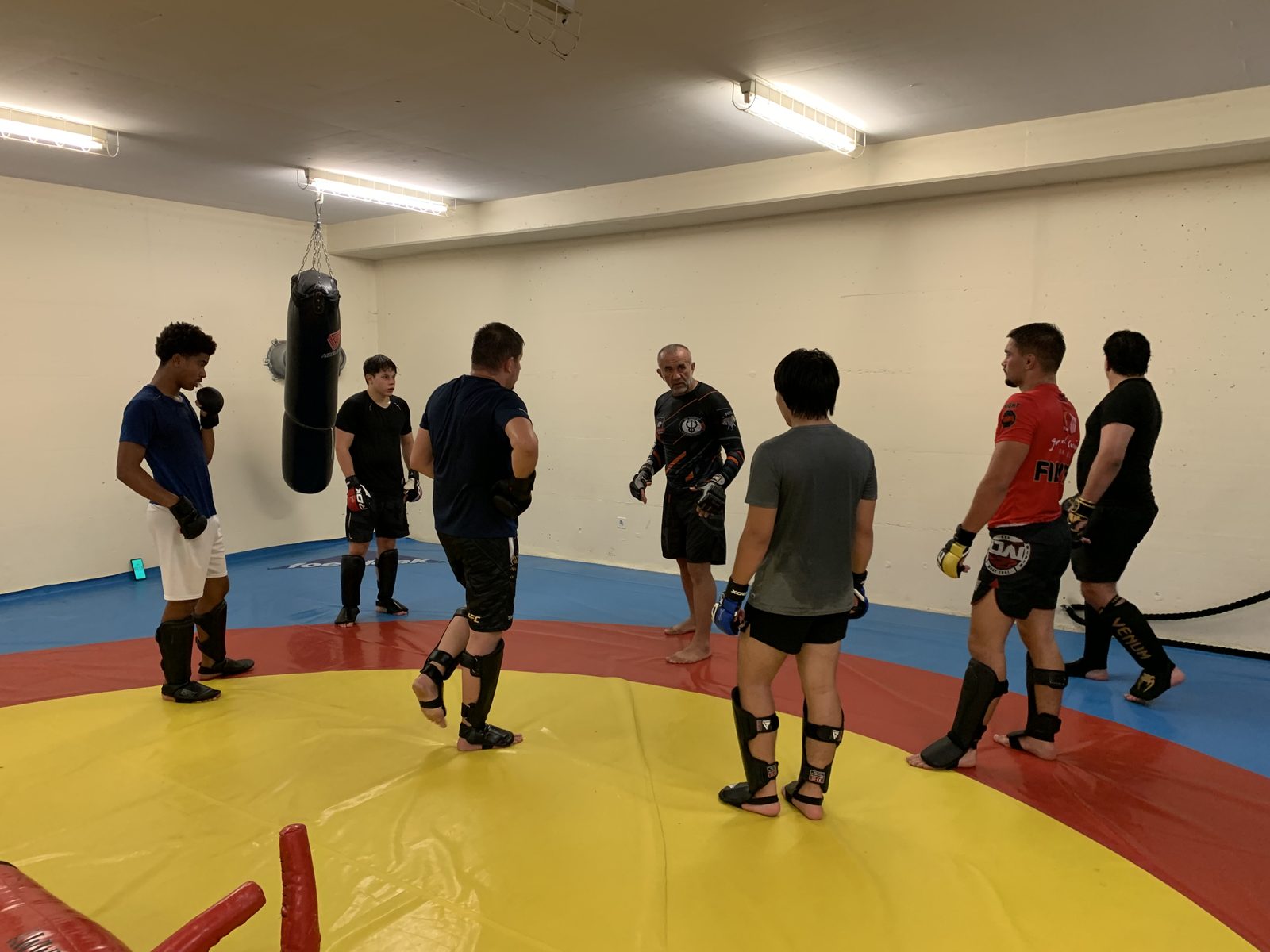 MMA — sparring avec mitaines